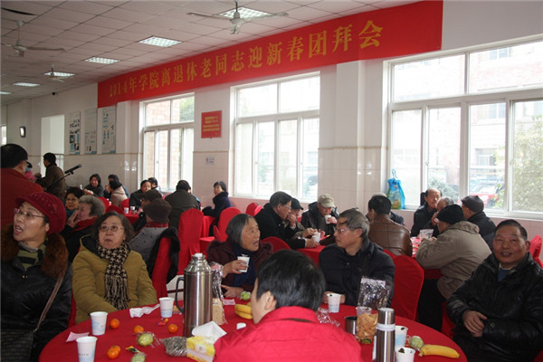 一版之äº?.jpg