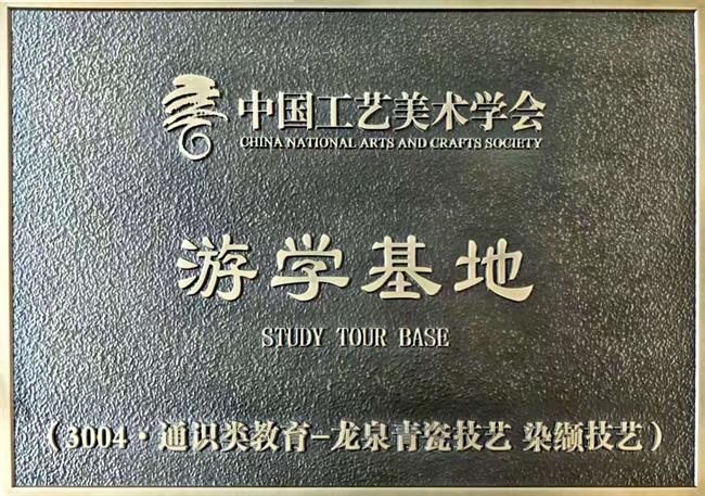 c13d2cb877352594bcbeb8937c3e558.jpg