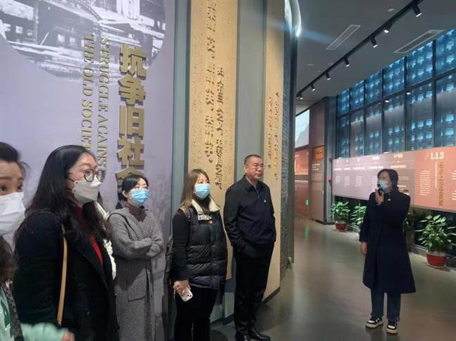 图1.jpg
